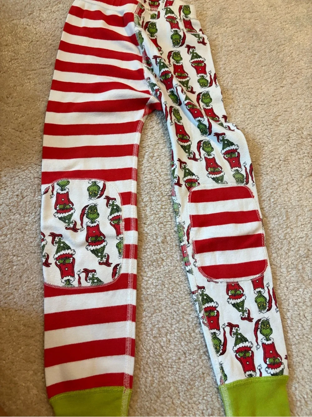 Dr. Seuss Kids Grinch Red, White & Green Pajama Set
